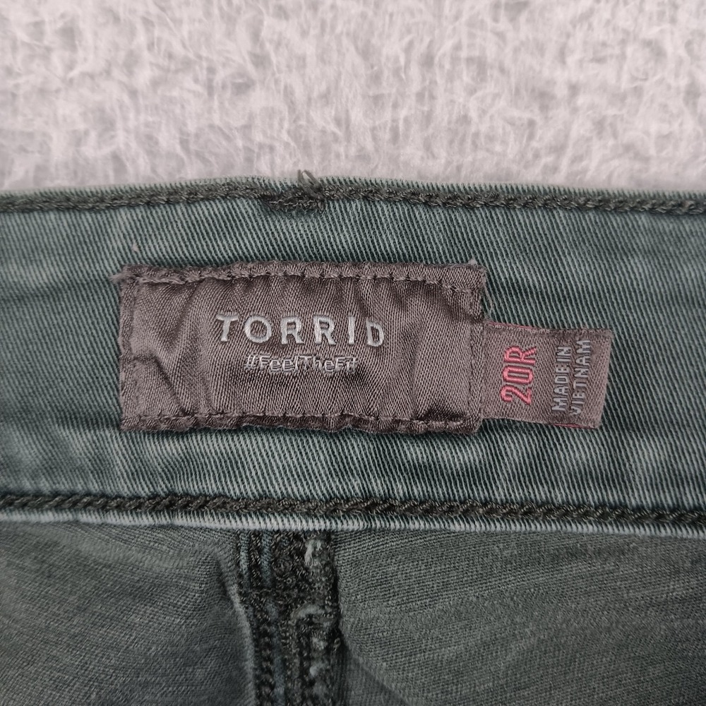 Torrid Jogger Cargo Pant Women 20R Green Cotton Stretch Utility 42945702 - Picture 3 of 10
